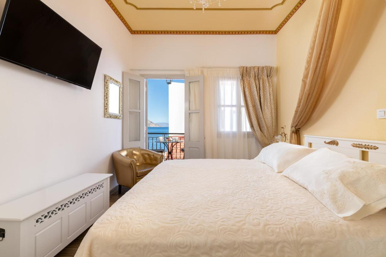 Marika'S Deluxe Rooms Symi Exterior photo